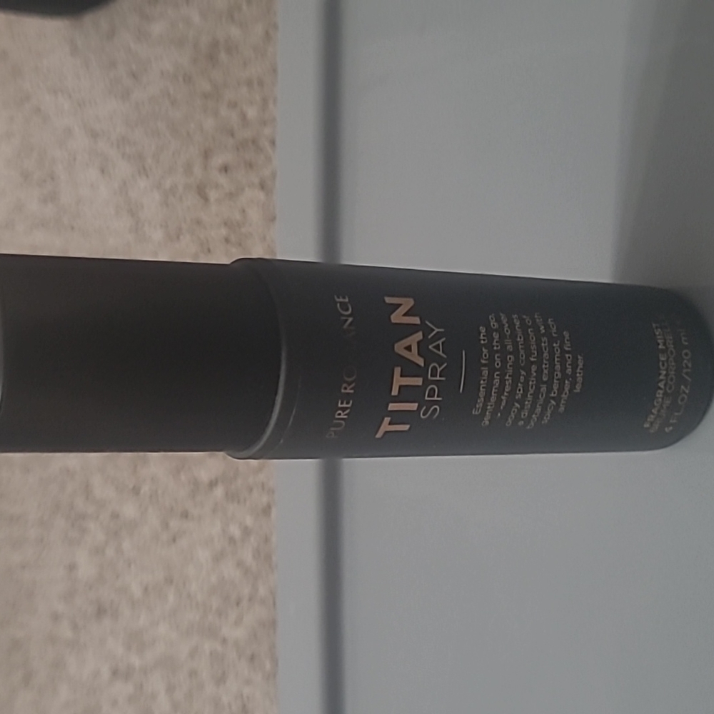 Men's Spray Titan